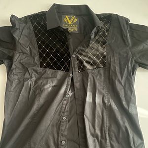 Valiant button up shirt